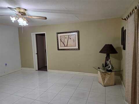 59 Flagami Blvd, Miami, FL 33144
