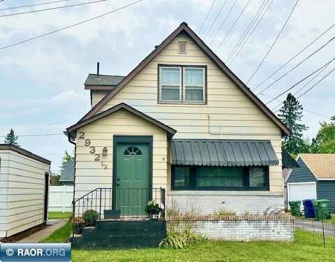2932 1/2 1st Ave, Hibbing, MN 55746