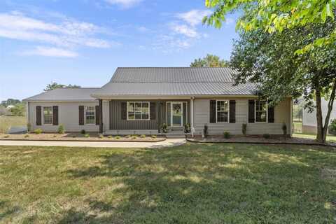 135 Clubhouse Lane, Glasgow, KY 42141