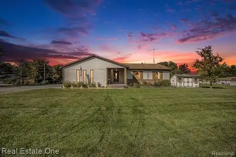 598 Tennessee Avenue, Marysville, MI 48040