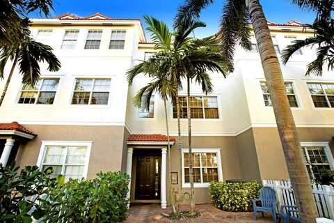 137 Ocean Cay Way, Hypoluxo, FL 33462