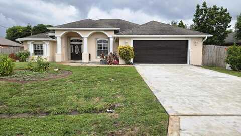 534 SW Halifax Avenue, Port Saint Lucie, FL 34953