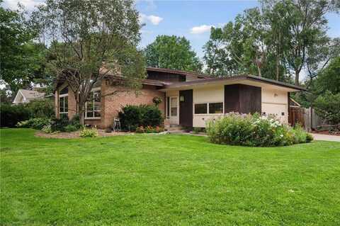 521 Sumter Avenue S, Golden Valley, MN 55426