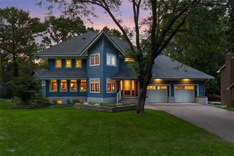 7291 Upper 136th Street W, Apple Valley, MN 55124