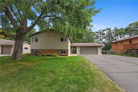482 Kirkwall Drive, Waite Park, MN 56387