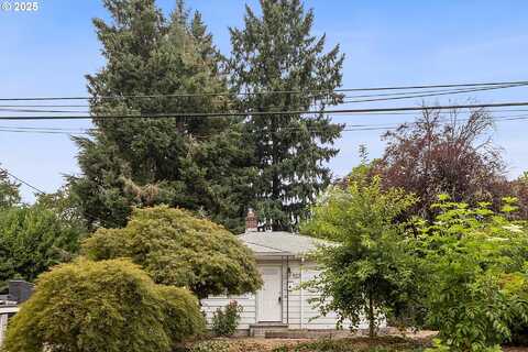 4215 SE FRANKLIN ST, Milwaukie, OR 97222