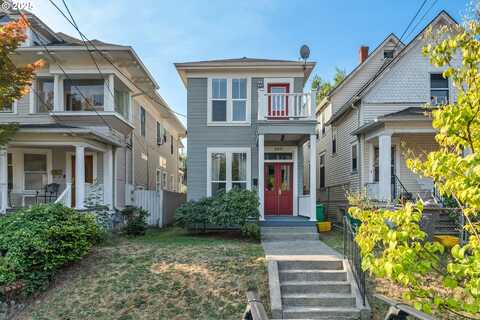 606 NE TILLAMOOK ST, Portland, OR 97212