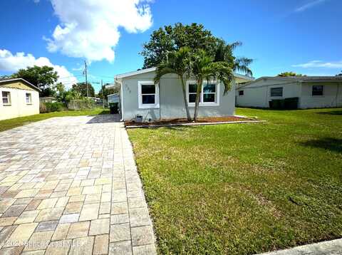 230 Crown Boulevard, Melbourne, FL 32901