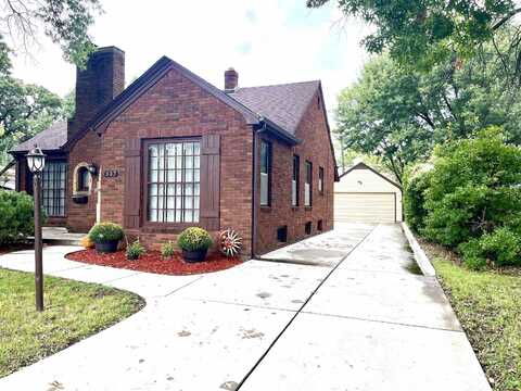 337 N Parkwood, Wichita, KS 67208