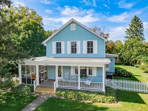 1300 Blue Mounds Street, Black Earth, WI 53515