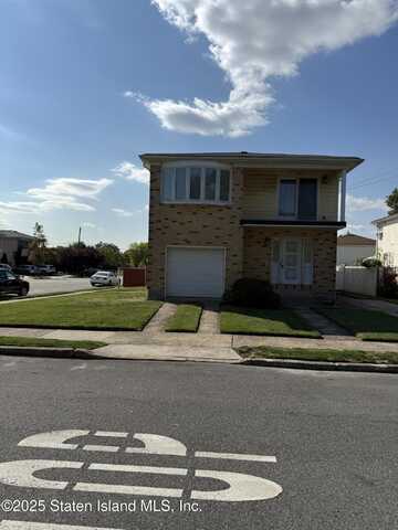 182 Woodbine Avenue, Staten Island, NY 10314