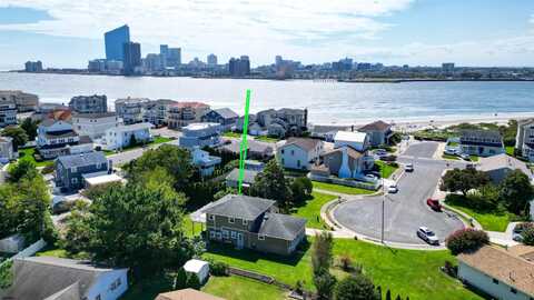 3 Bay Ct, Brigantine, NJ 08203