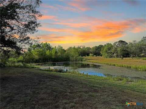 331 Elm Creek Road, Waelder, TX 78959