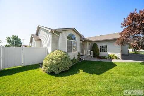 3086 Stoneridge Circle, Ammon, ID 83406