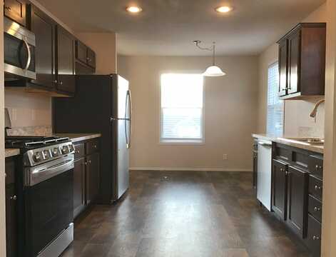 119 Southbrook, Grand Rapids, MI 49548