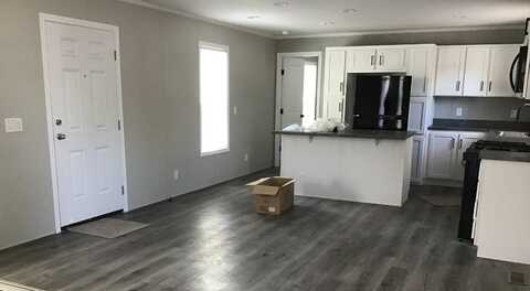 385 East Woodside, Holland, OH 43528