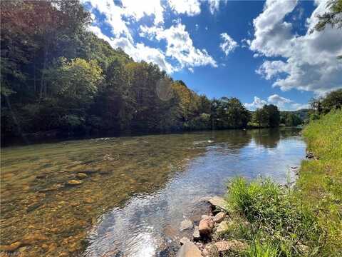 Tbd (lot 34) Fox Crest Overlook, Laurel Springs, NC 28644