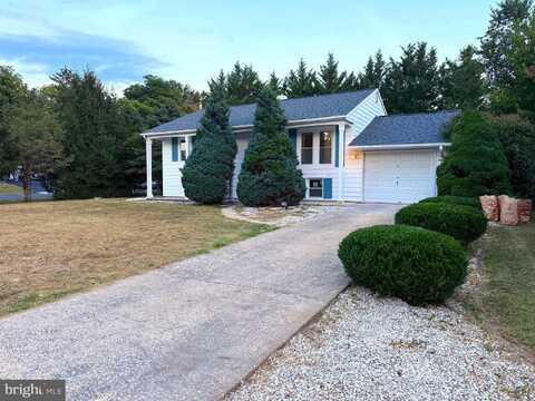1424 OUTER DRIVE, HAGERSTOWN, MD 21742
