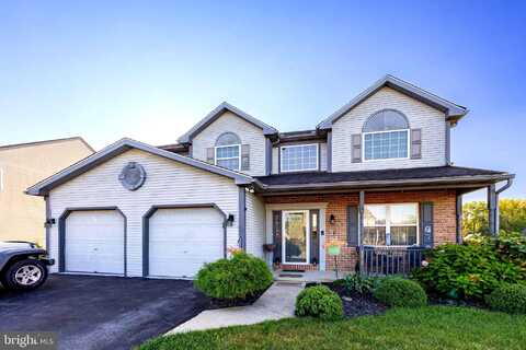 24 BROOKFIELD DRIVE, FLEETWOOD, PA 19522