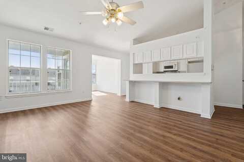 7655 GLADSTONE ROAD, WOODLAWN, MD 21207