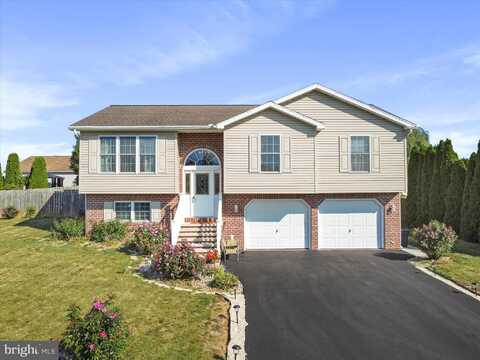 1123 ASHTON DRIVE, SHIPPENSBURG, PA 17257