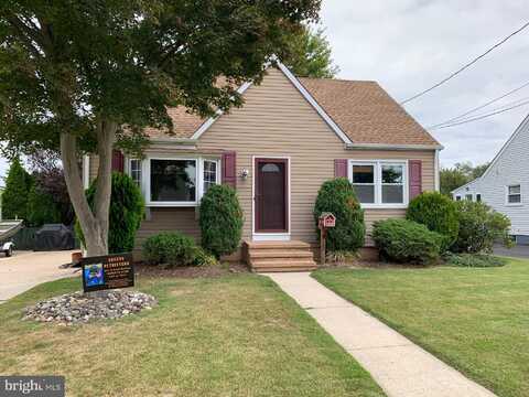 20 DODGE DRIVE, HAMILTON, NJ 08610