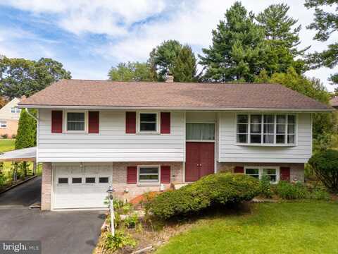105 SCHOOL HOUSE ROAD, LANCASTER, PA 17603