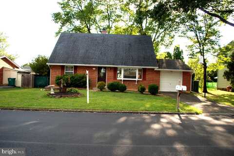7387 HILLCREST DRIVE, MACUNGIE, PA 18062
