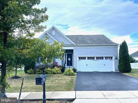 584 W ORE STREET, SEVEN VALLEYS, PA 17360