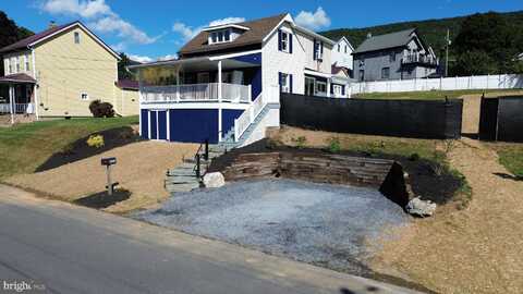 526 CENTER STREET, LYKENS, PA 17048