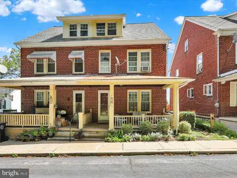519 FRIEDENSBURG ROAD, READING, PA 19606