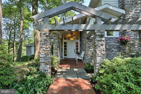 130 NORTHWEST DRIVE, LEBANON, PA 17042