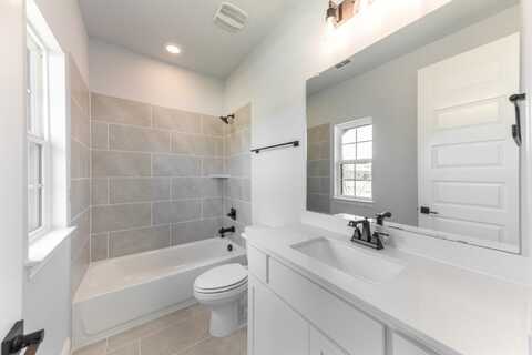 225 Wintergrass Dr., Waxahachie, TX 75165