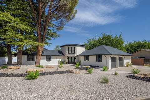 3273 S Bloomington DR W, Saint George, UT 84790