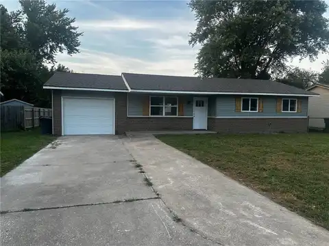 1315 W Janda DR, Rogers, AR 72756