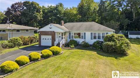 204 Berry Road, Pomfret, NY 14063