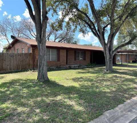 911 Mike Street, George West, TX 78022