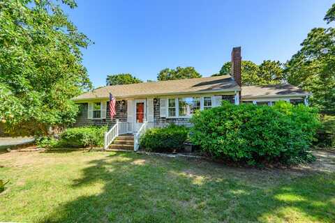 10 Mc Guerty Road, Eastham, MA 02642