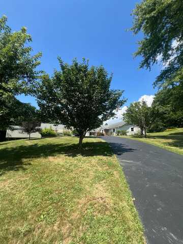 59 Squire Lane, Hebron, OH 43025