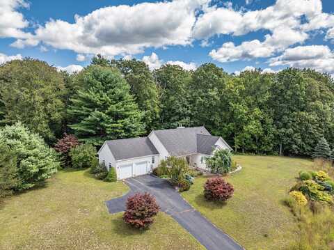 38 Homestead Drive, Mansfield Center, CT 06268