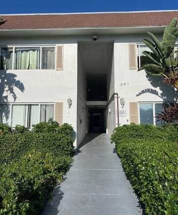 201 SE 6th Ave 13, Pompano Beach, FL 33060