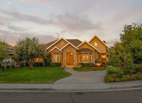 2382 20Th Avenue, Kingsburg, CA 93631