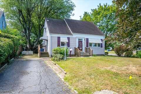 310 Howard Ave, Middlesex Boro, NJ 08846