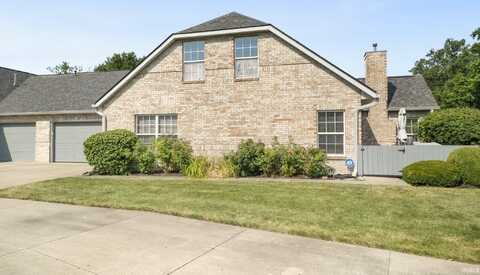 2909 W Applewood Court, Muncie, IN 47304