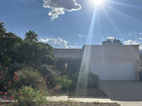 10859 LOMA DE ALMA Drive, El Paso, TX 79934