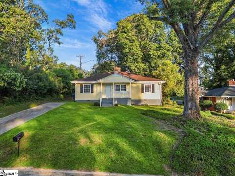 135 Overbrook Circle, Spartanburg, SC 29306