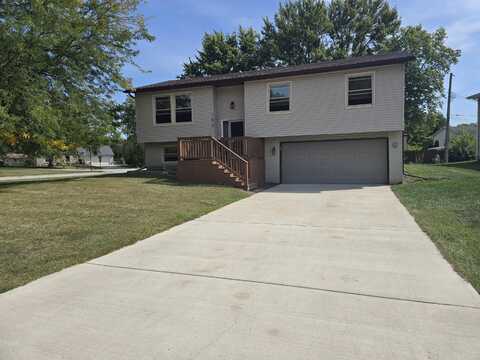 103 Tulip Court, Hebron, IN 46341