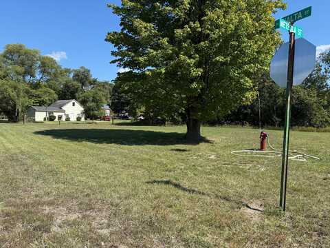 9129 Walta Street, Kaleva, MI 49645