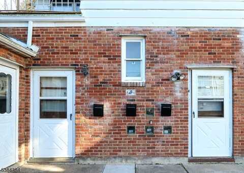 72 Hayward Pl, Wallington, NJ 07057