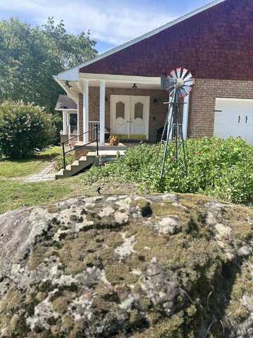 1909 Garretts Bend Rd., Sod, WV 25564